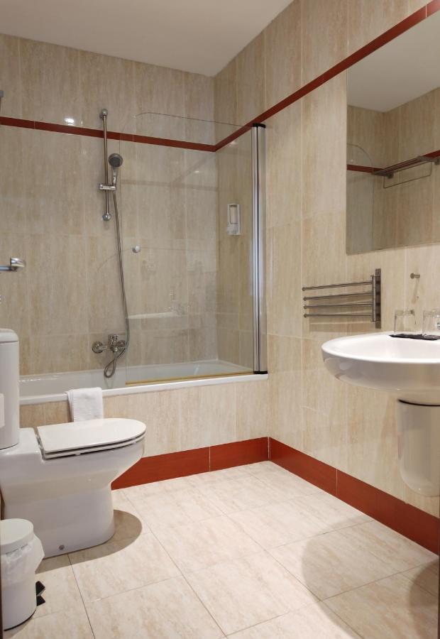 Burgo Hotel Cuentame מראה חיצוני תמונה