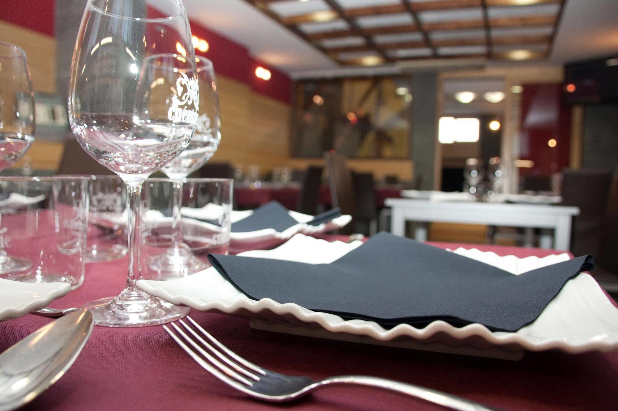 Burgo Hotel Cuentame מראה חיצוני תמונה