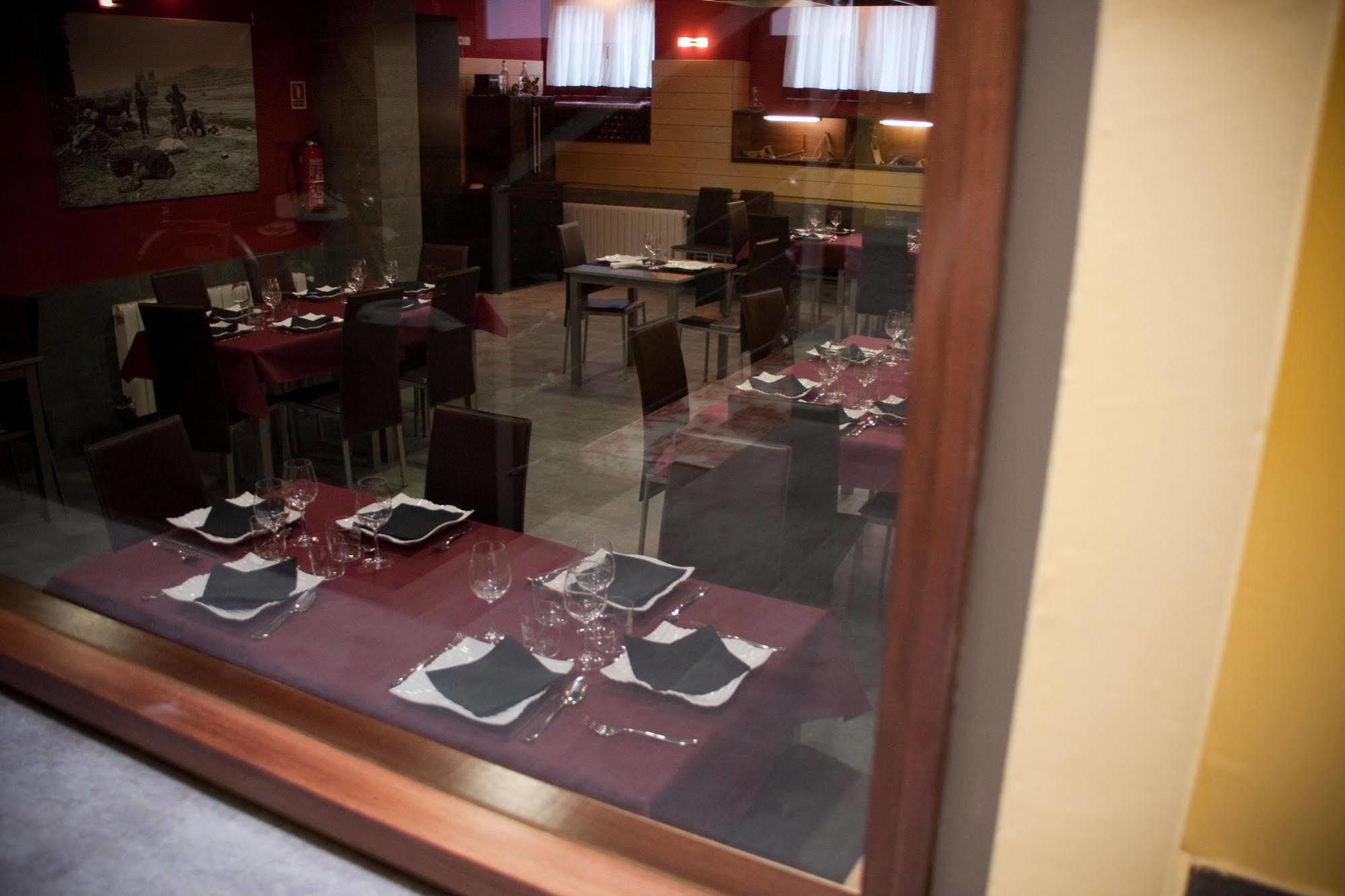Burgo Hotel Cuentame מראה חיצוני תמונה