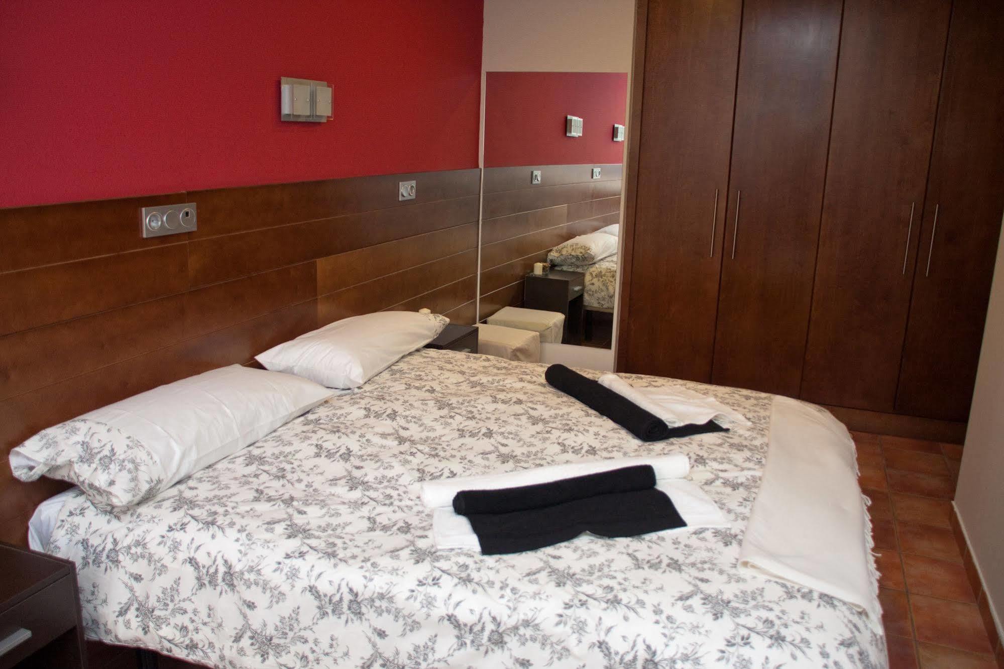 Burgo Hotel Cuentame מראה חיצוני תמונה
