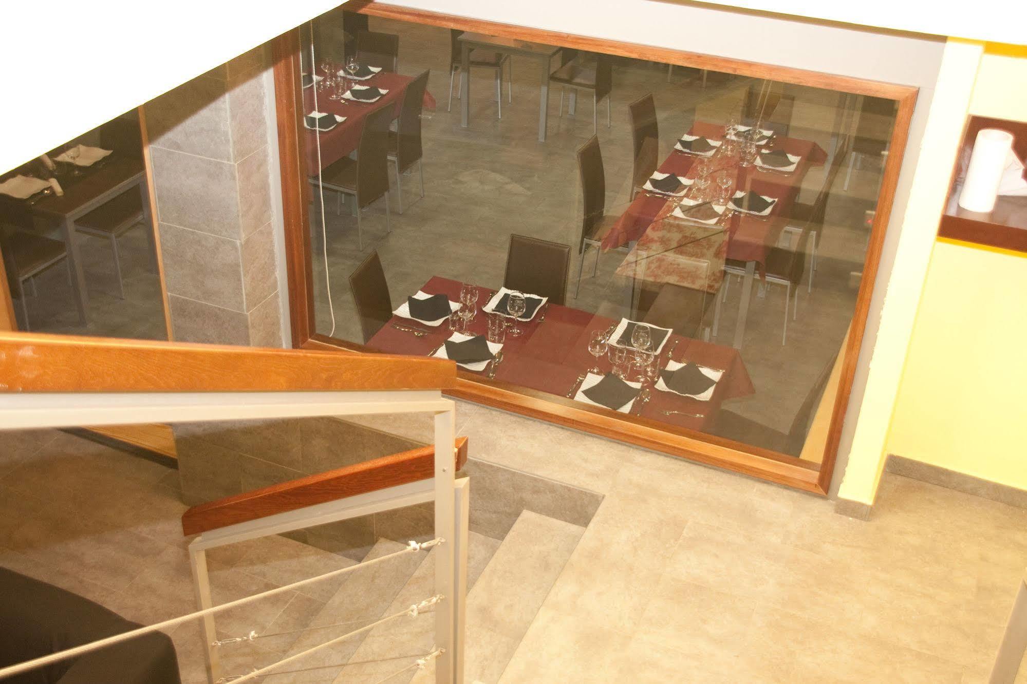 Burgo Hotel Cuentame מראה חיצוני תמונה